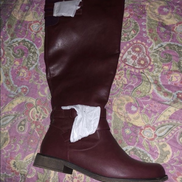 New boots - Picture 1 of 2